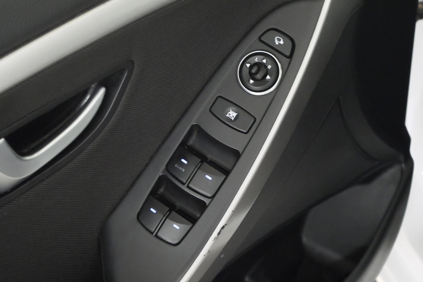 Hyundai i30 1.6 MPI 88 kW