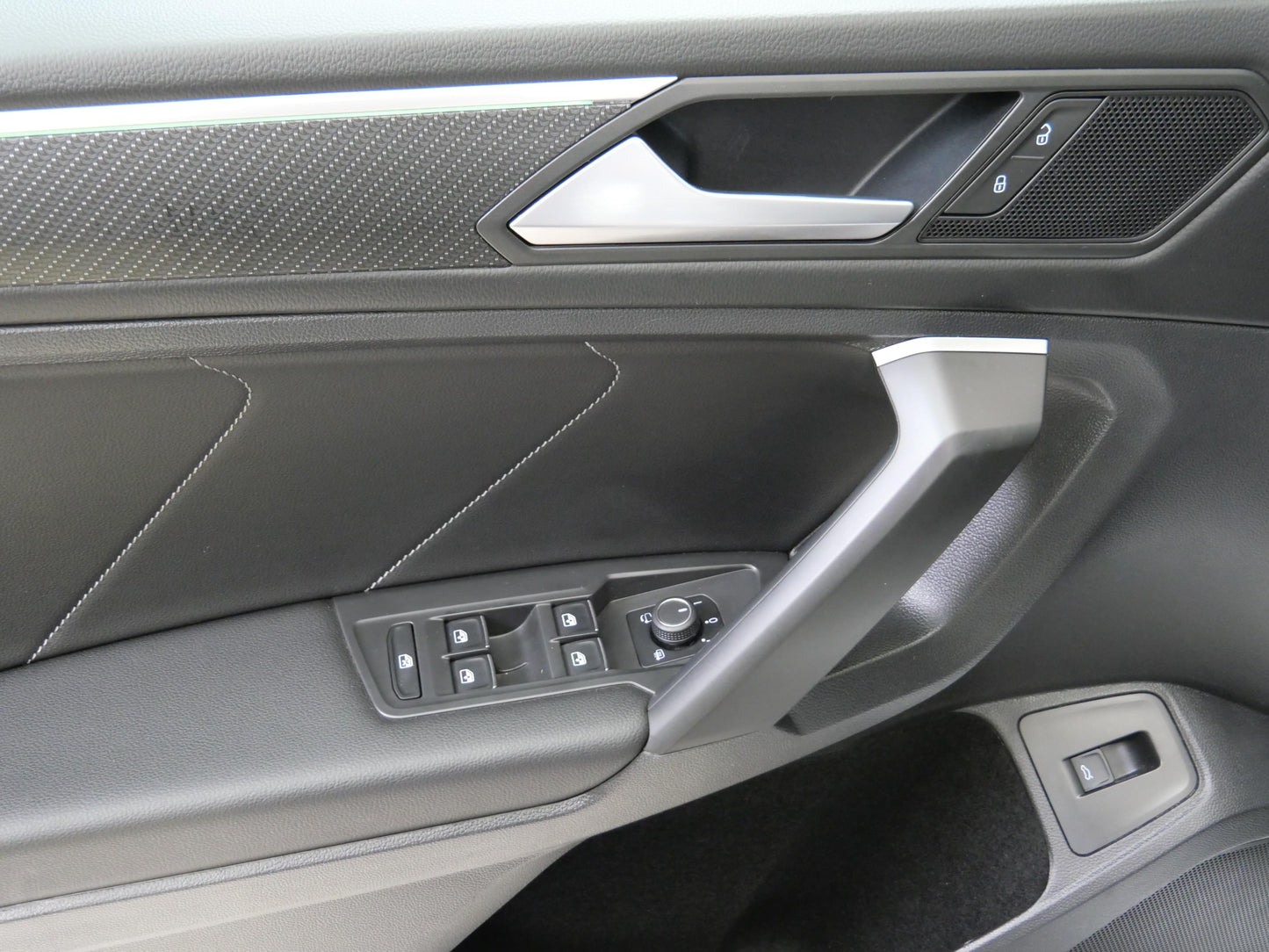 Volkswagen Tiguan Allspace 2.0 TSI 180 kW R-Line