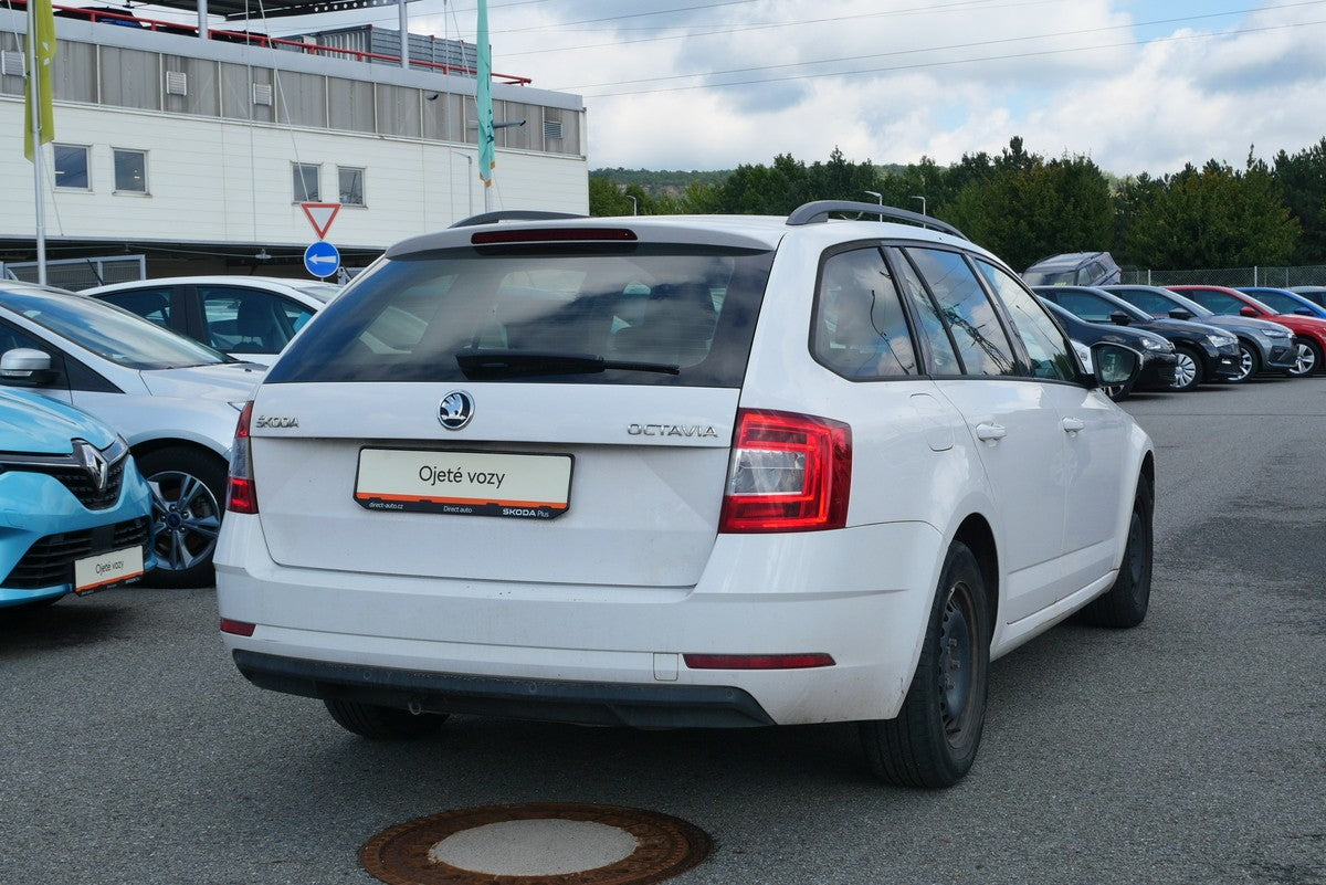 Škoda Octavia 1.6 TDI 85 kW Ambition