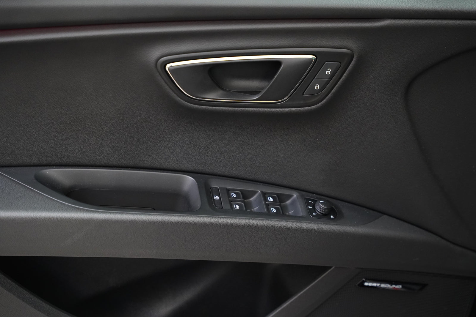 Seat Leon 1.8 TSI 132 kW ST X-Perience – foto 12