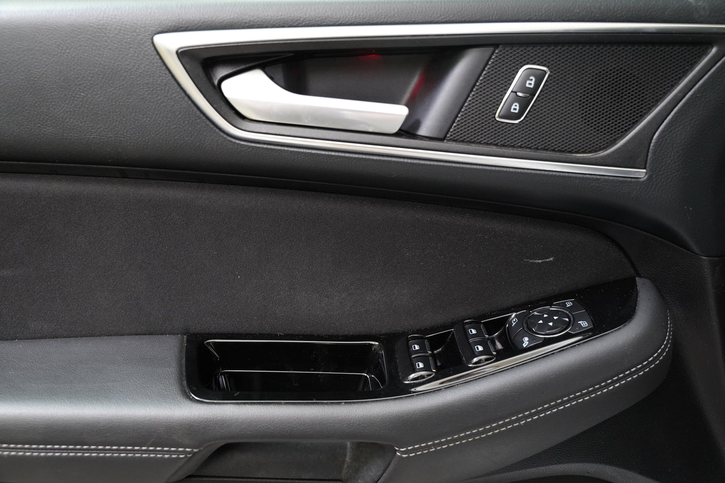 Ford S-MAX 2.0 EcoBlue 110 kW Titanium