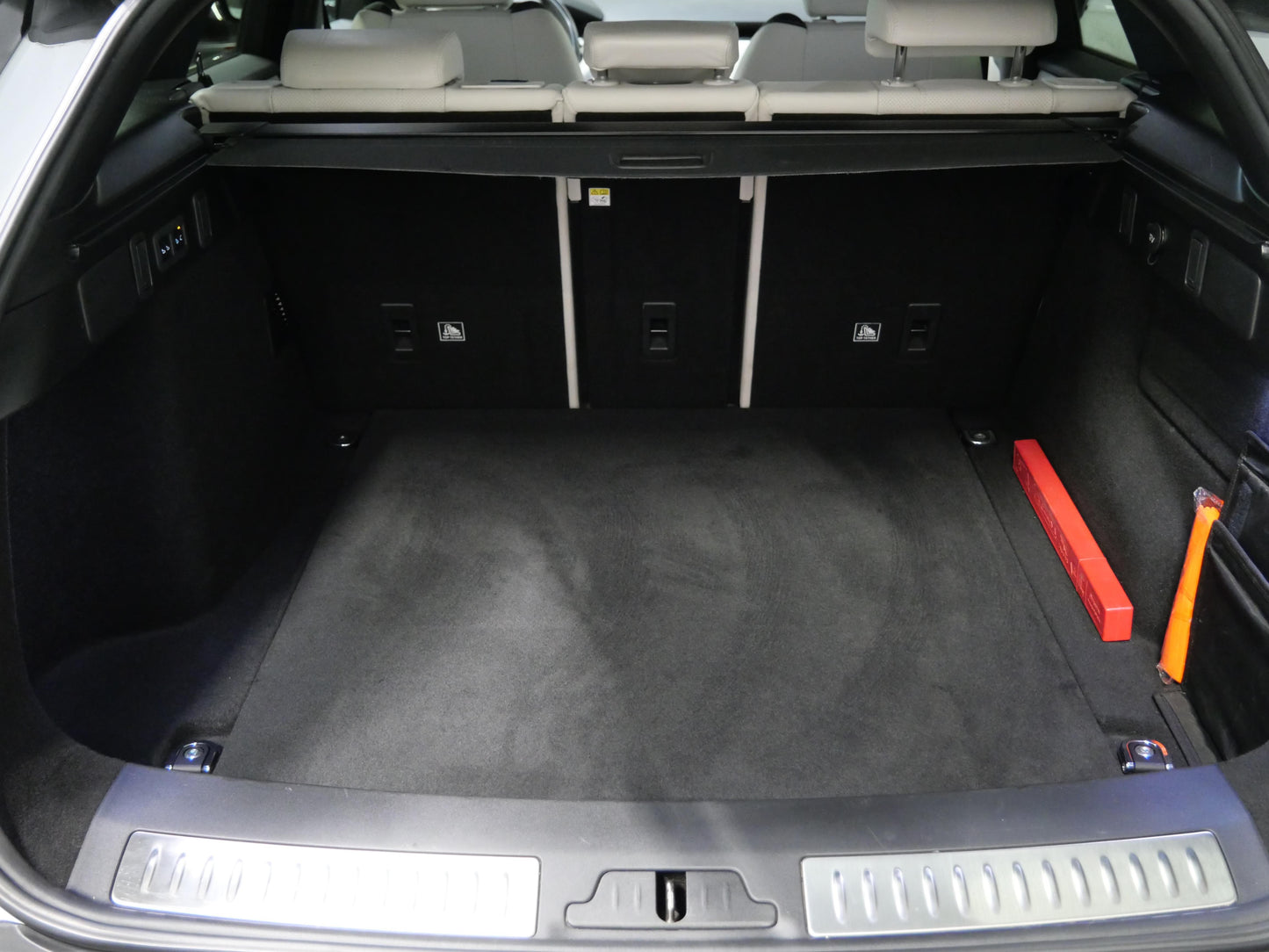 Land Rover Range Rover Velar P300 221 kW R-Dynamics