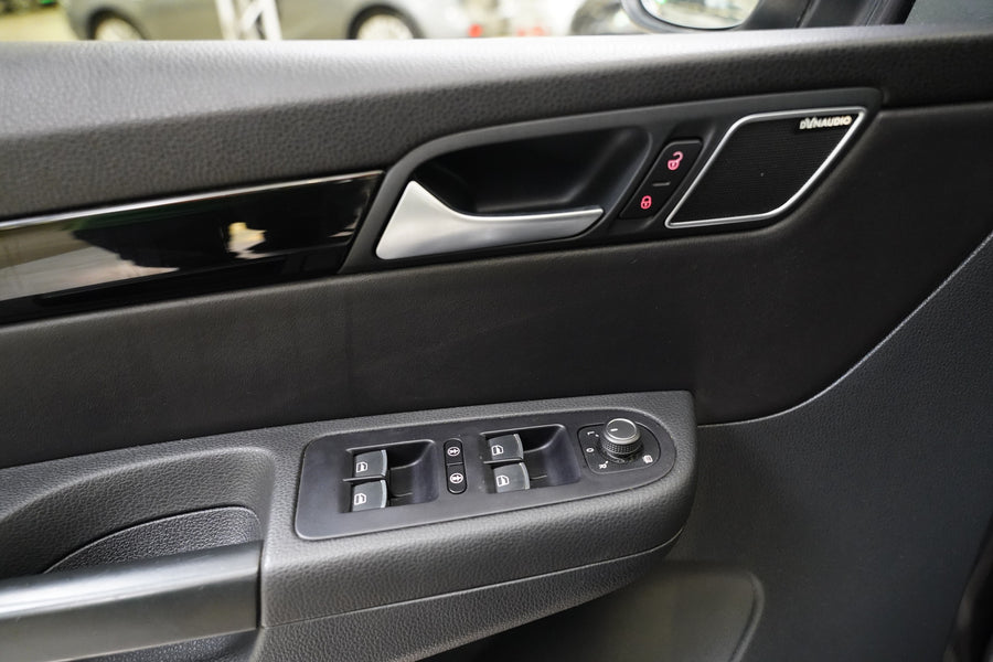 Volkswagen Sharan 2.0 TSI 162 kW Highline – foto 12