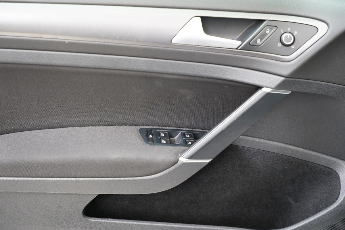 Volkswagen Golf 1.6 TDI 81 kW Lounge – foto 12