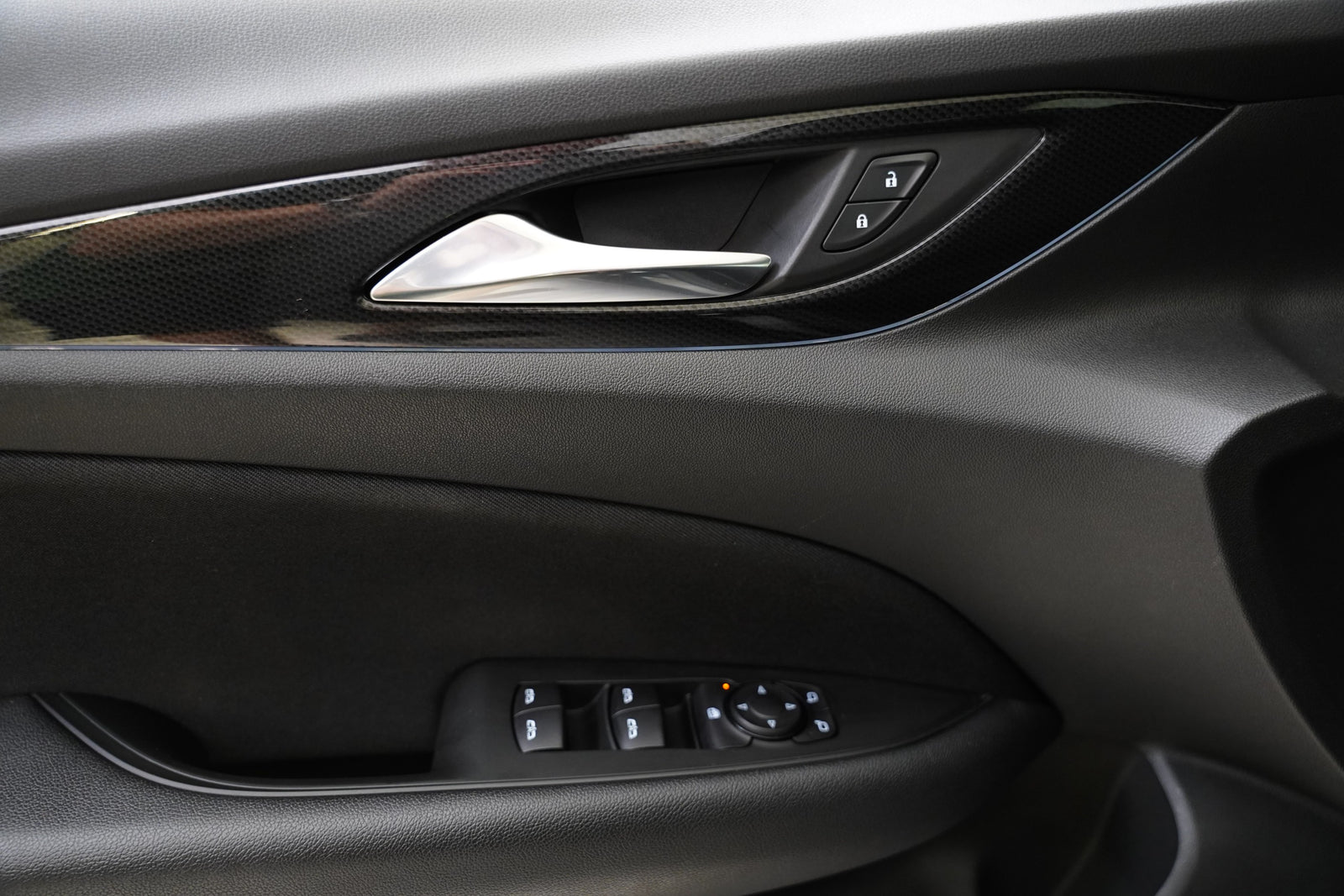 Opel Insignia 2.0 CDTi 128 kW Elegance – foto 12
