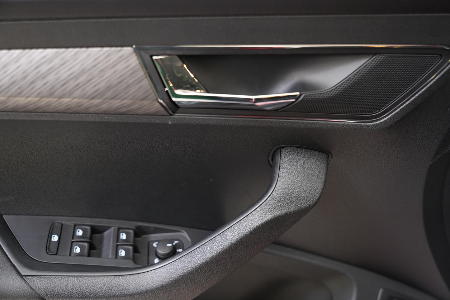 Škoda Karoq 1.5 TSI 110 kW Top Selection