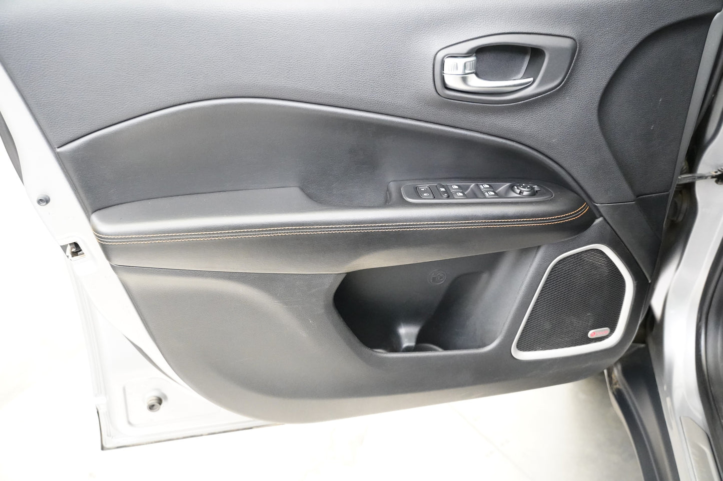 Jeep Compass 2.0 M-Jet 103 kW 4WD Limited
