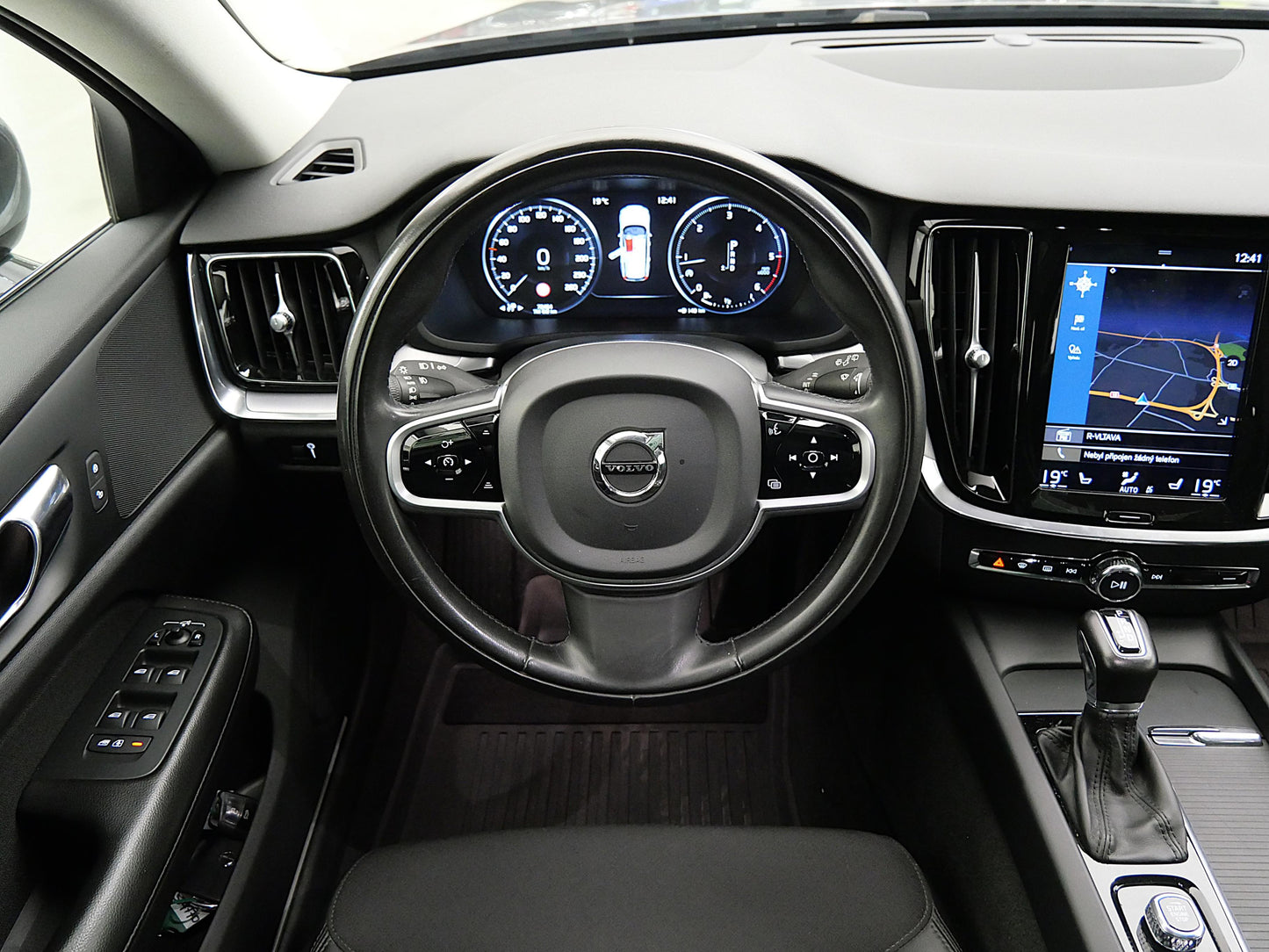 Volvo V60 2.0 D4 140 kW