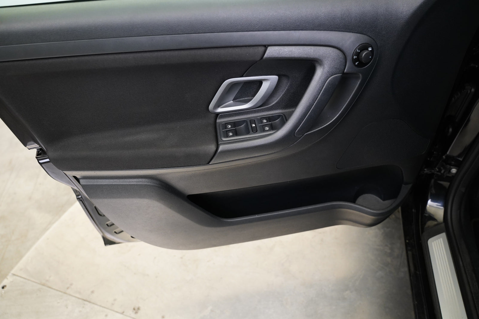 Škoda Fabia 1.6 TDI 77 kW Style – foto 12