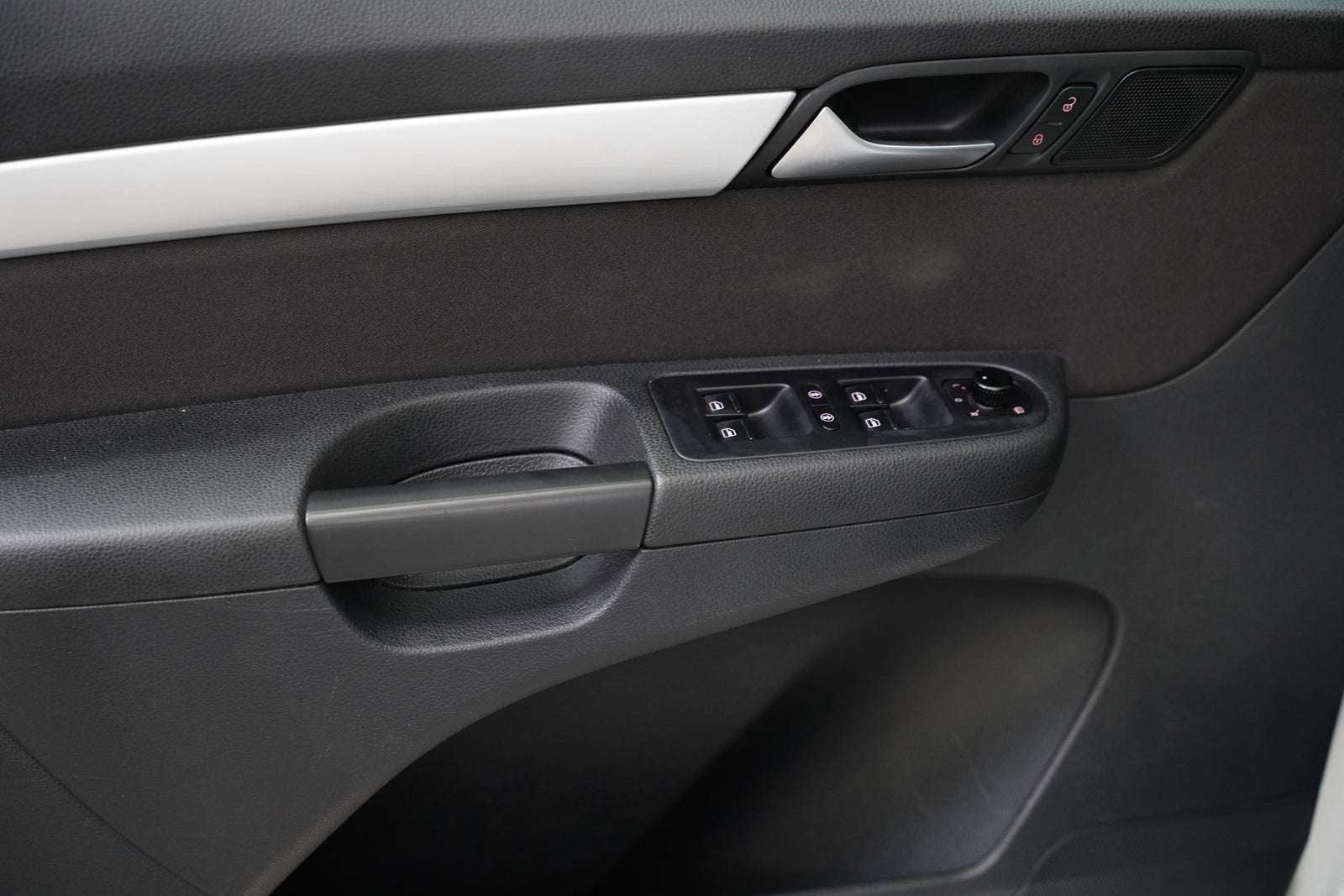 Volkswagen Sharan 2.0 TDI 130 kW DSG Cup – foto 12