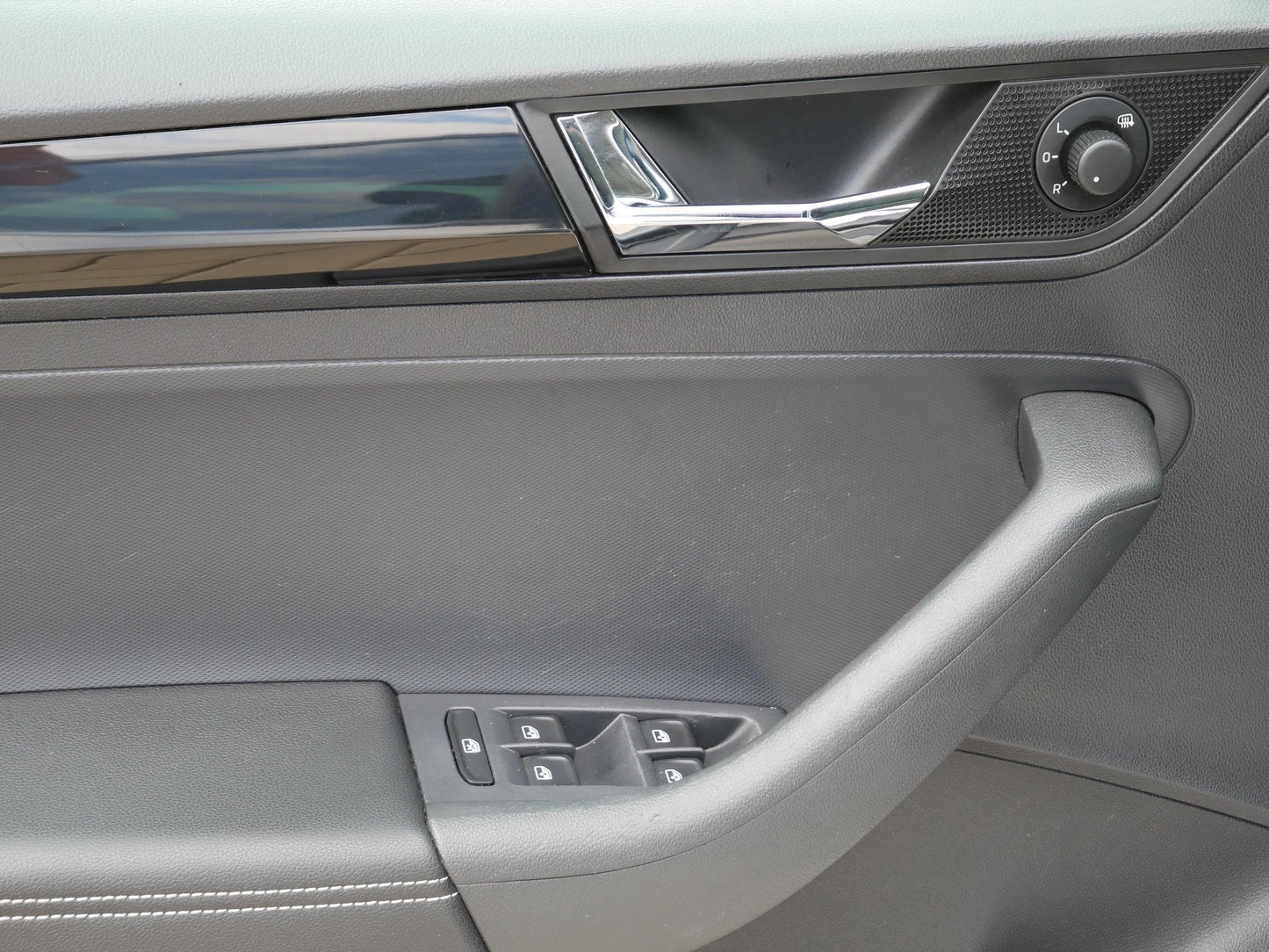 Škoda Rapid 1.4 TSI 92 kW STYLE PLUS