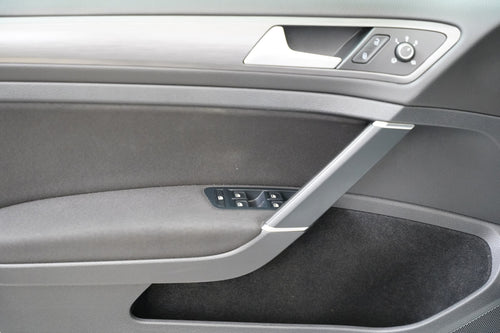 Volkswagen Golf 2.0 TDI 110 kW R-Line – foto 12
