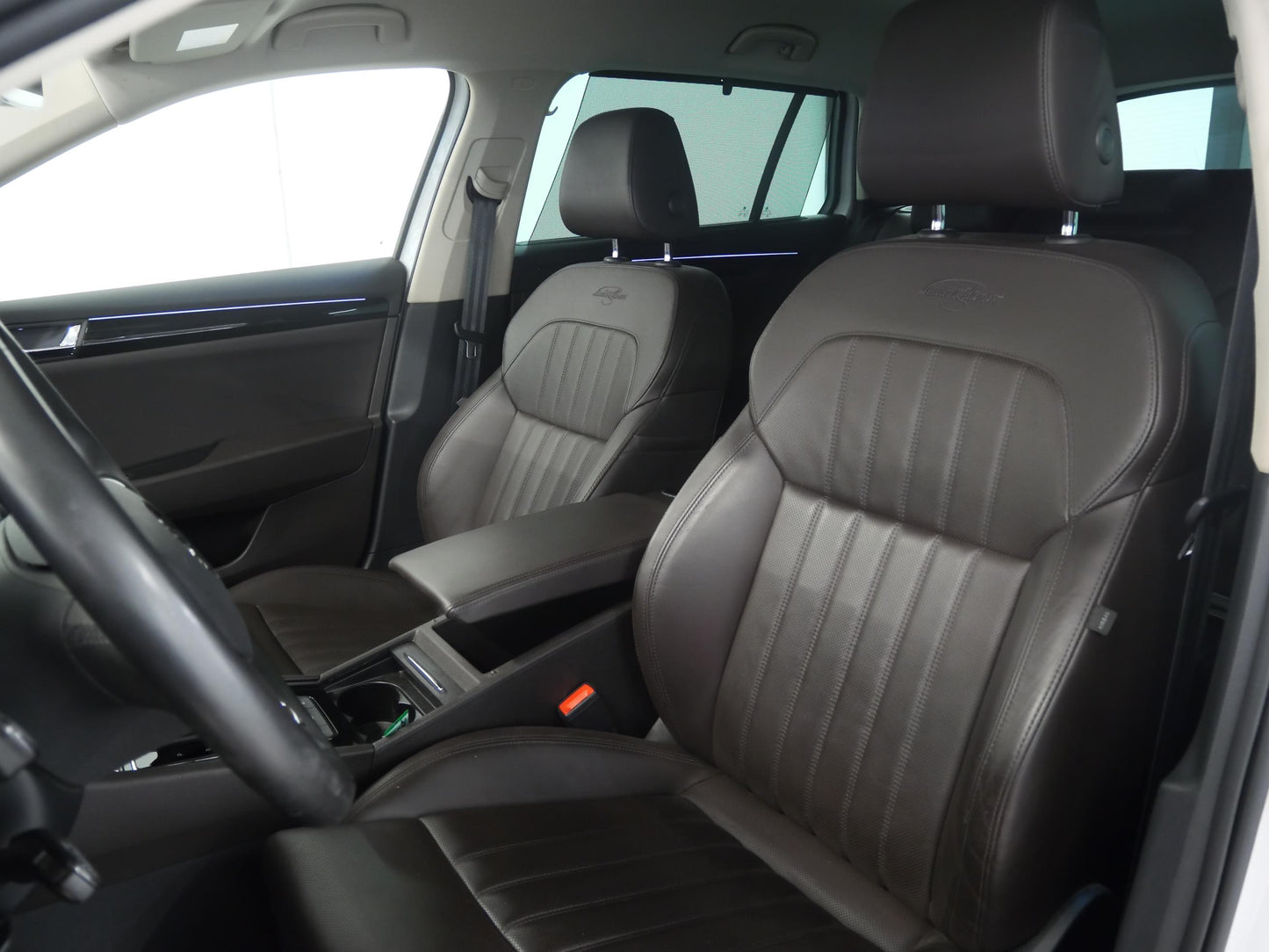 Škoda Superb 2.0 TDI 140 kW L&K