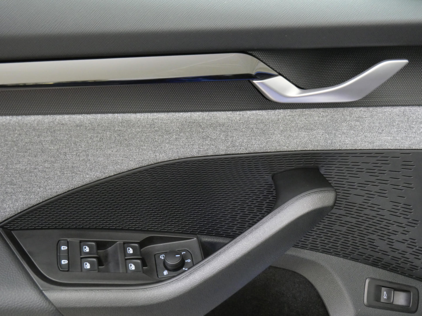 Škoda Octavia 1.5 eTSI 85 kW Top Selection