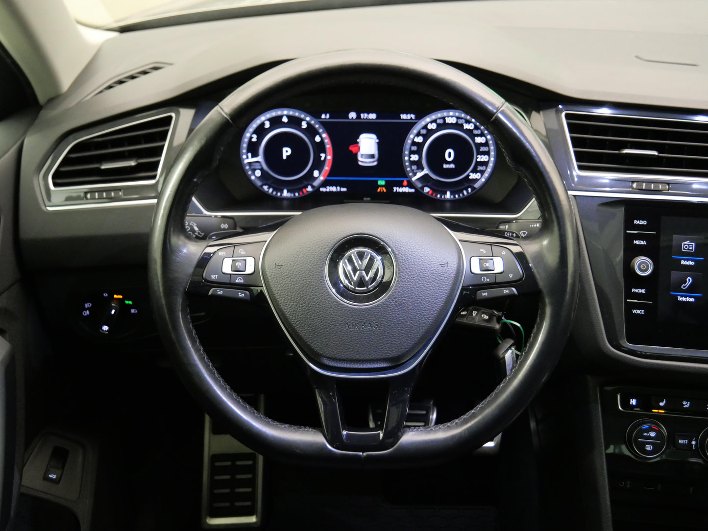 Volkswagen Tiguan 2.0 TSI 132 kW Sound