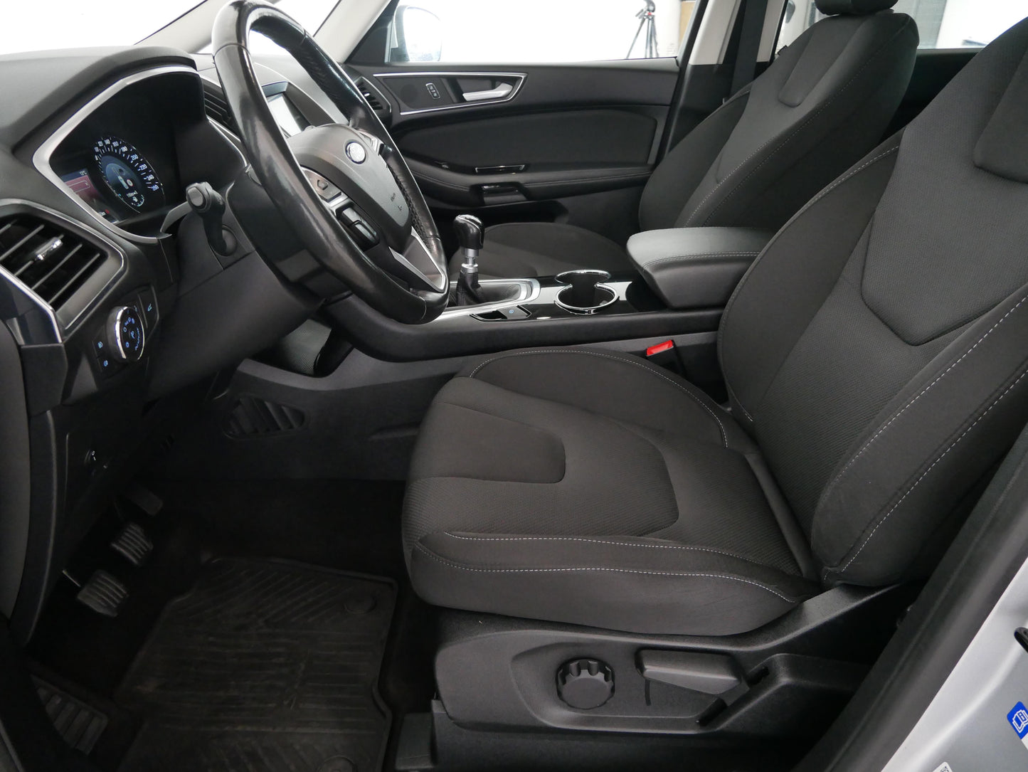 Ford S-MAX 2.0 TDCi 110kw Titanium 4x4