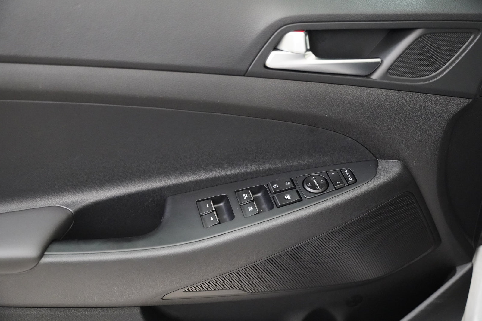 Hyundai Tucson 1.6 T-GDI 130 kW – foto 12
