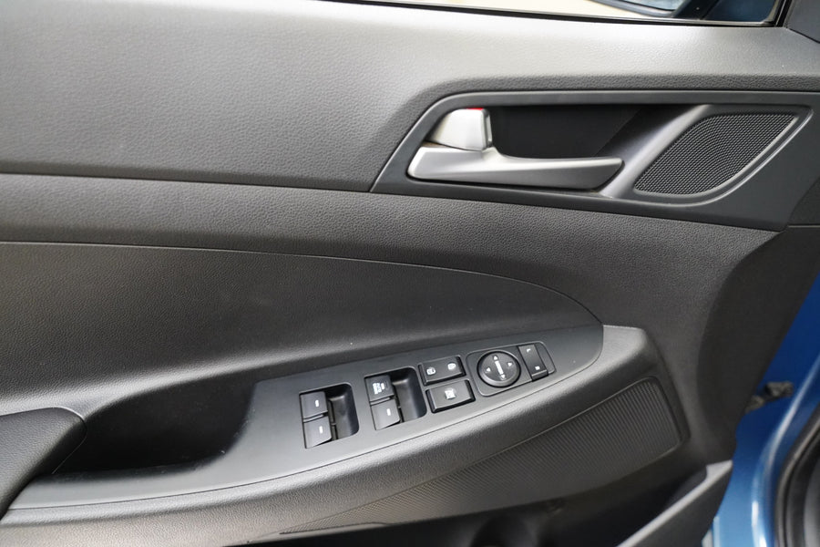 Hyundai Tucson 1.7 CRDi 85 kW – foto 12