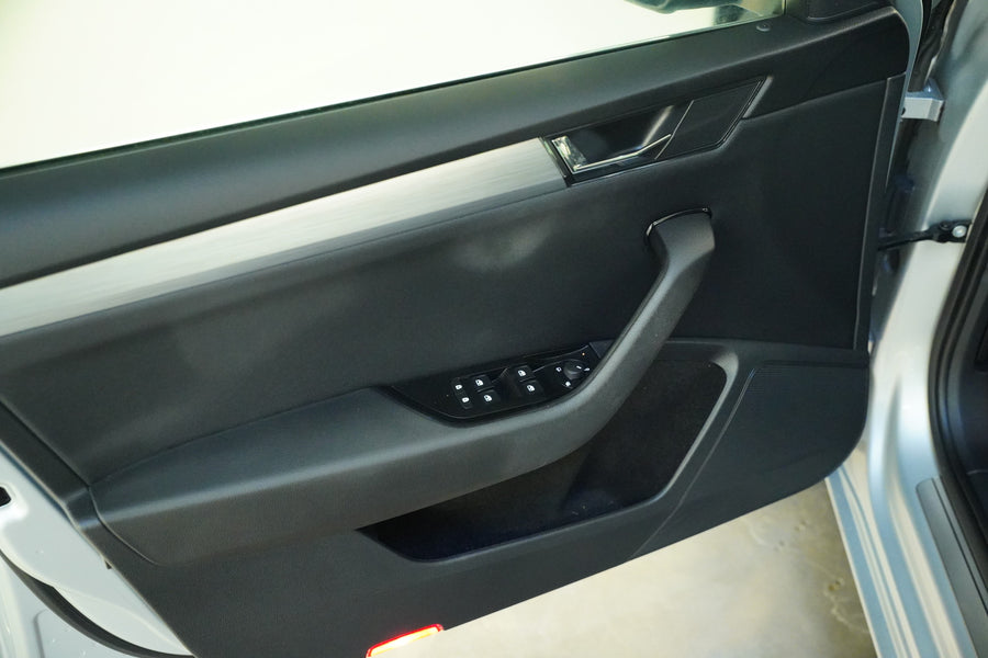 Škoda Superb 2.0 TDI 110 kW Ambition – foto 12
