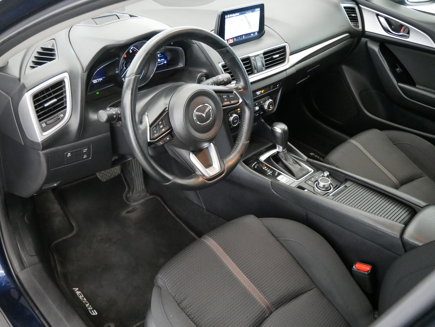 Mazda 3 2.0 Skyactive 88 kW Signature