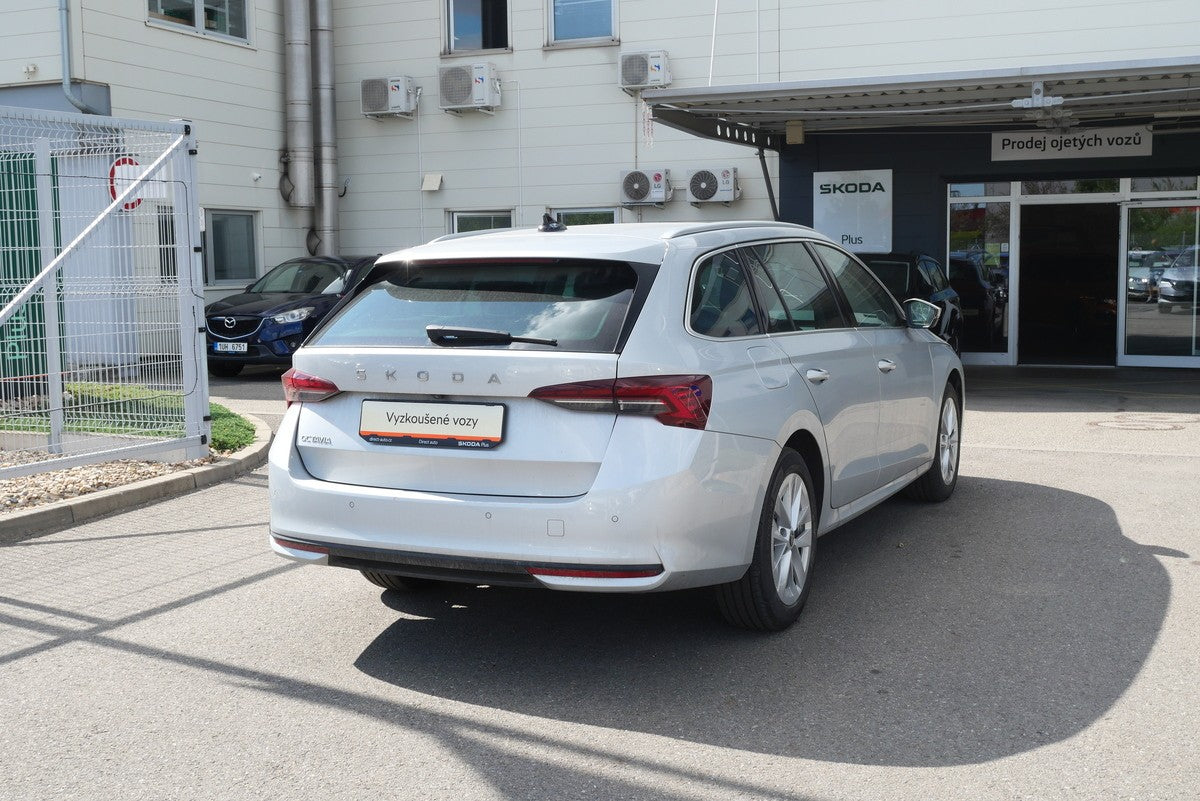 Škoda Octavia 2.0 TDI 110kW DSG SE Combi