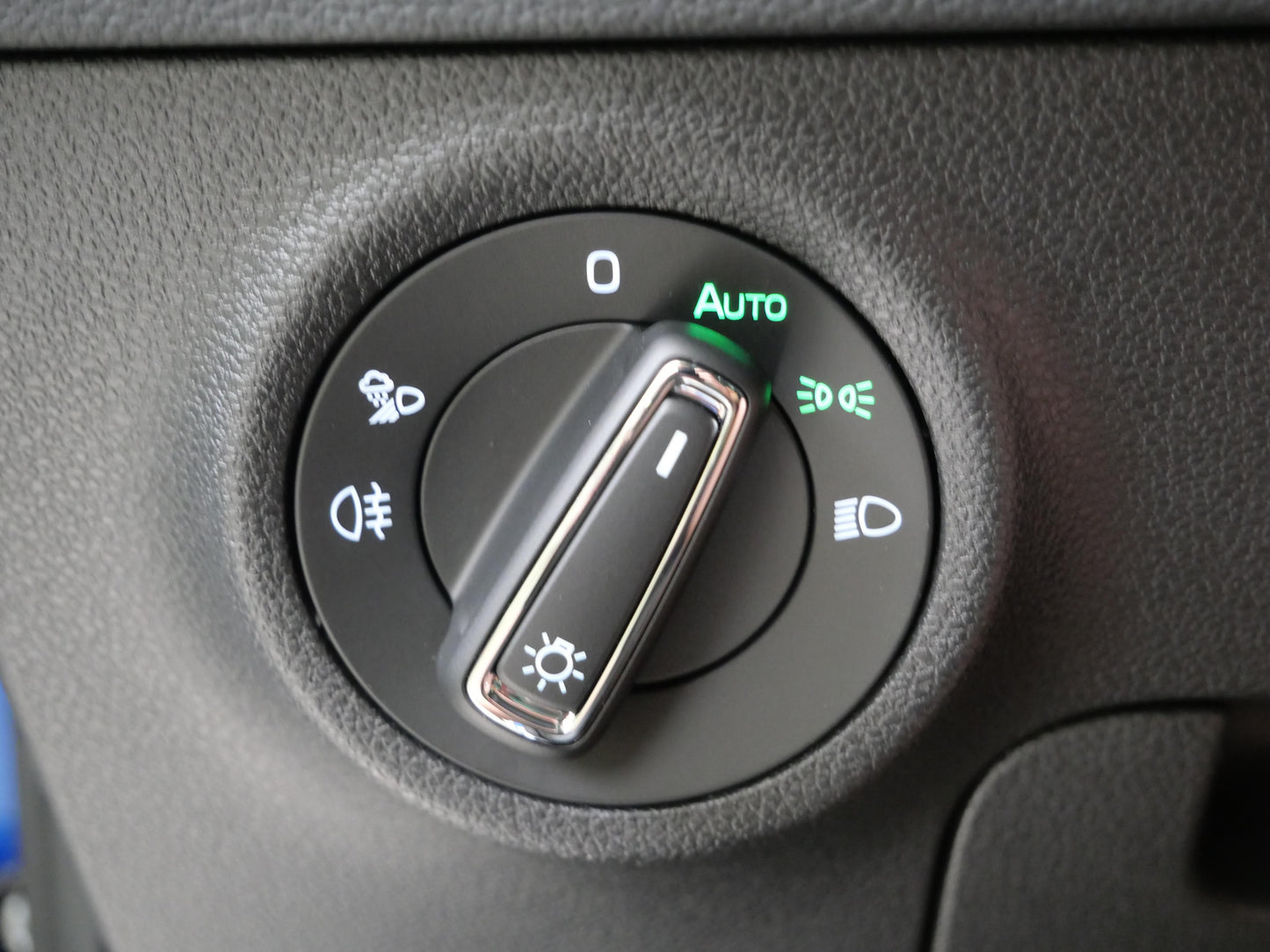 Škoda Karoq 1.5 TSI 110 kW Top Selection