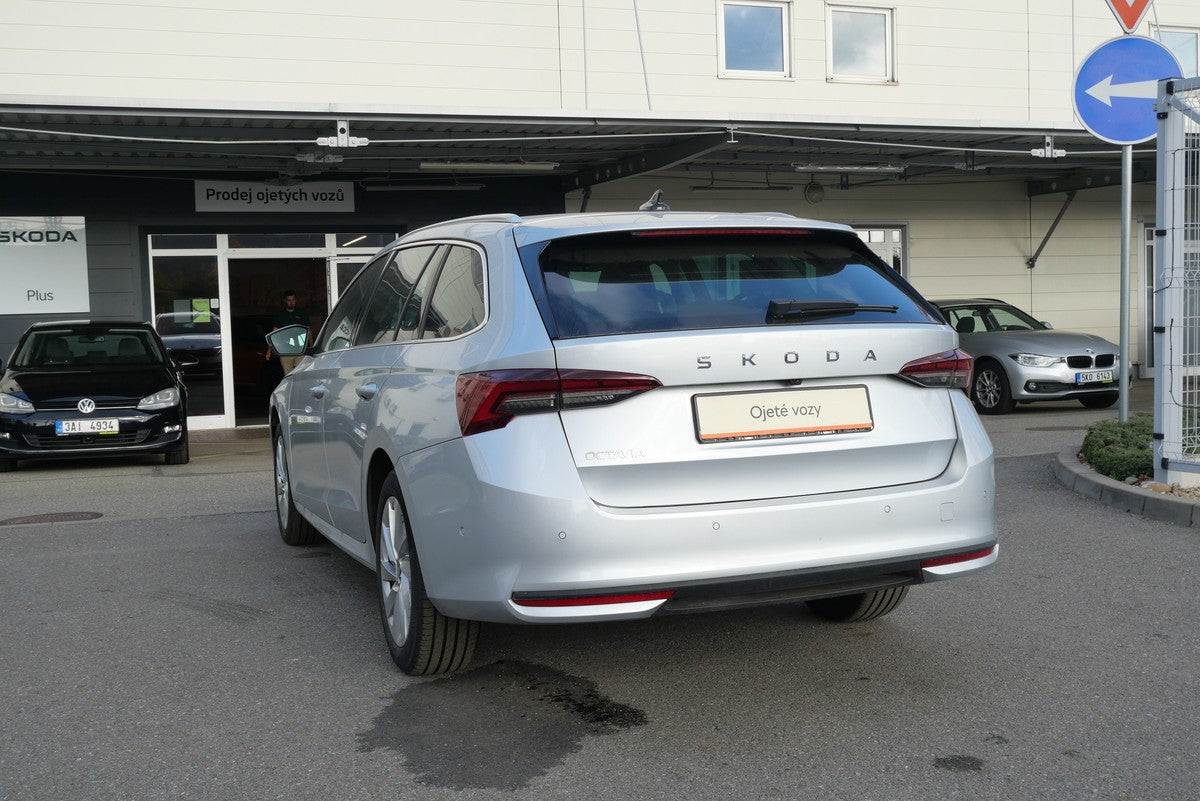 Škoda Octavia 2.0 TDI 110 kW Top Selection