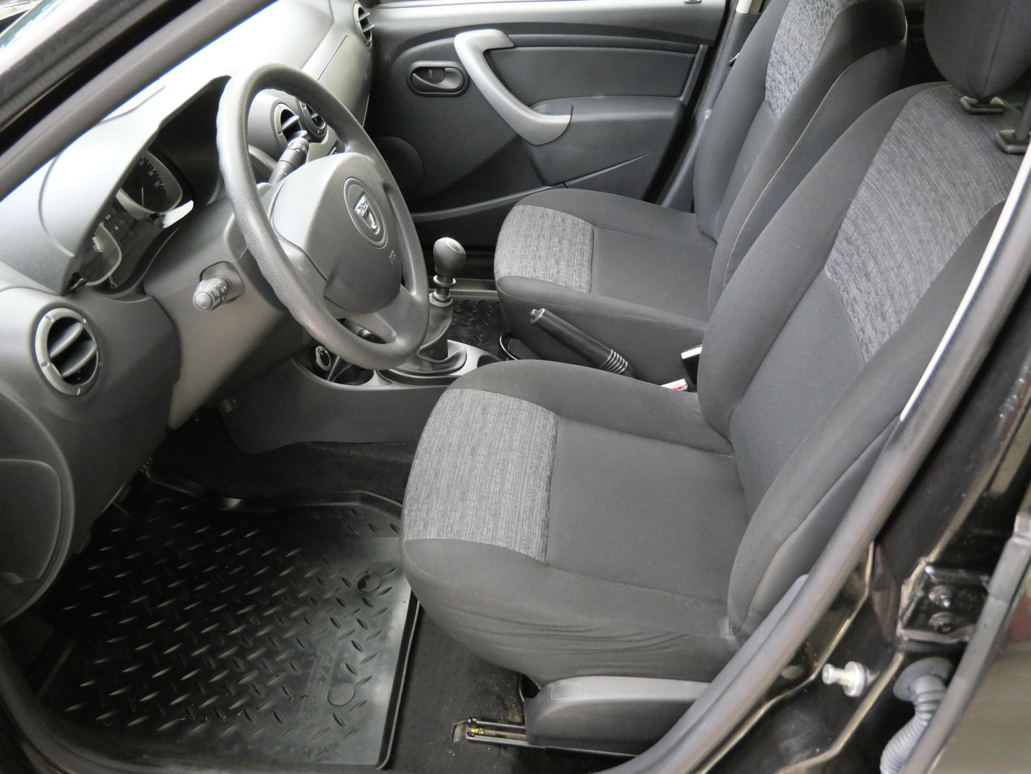 Dacia Duster 1.6 SCe 77 kW