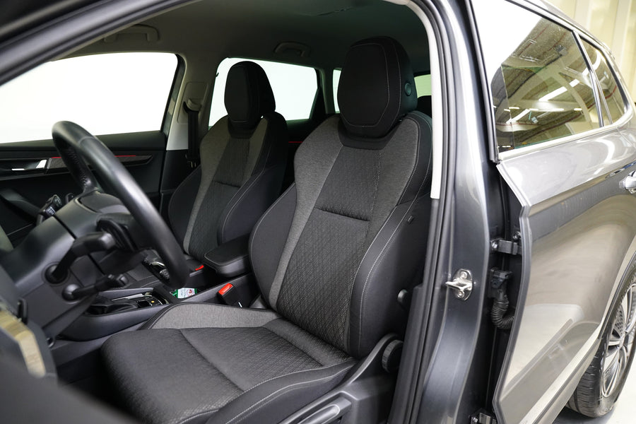 Škoda Karoq 1.5 TSI 110 kW Top Selection – foto 12