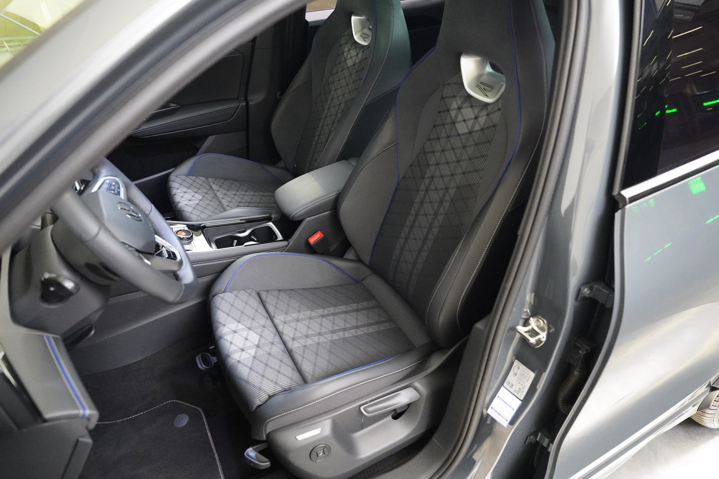 Volkswagen Tiguan 2.0 TDI 142 kW DSG 4x4 R-Line