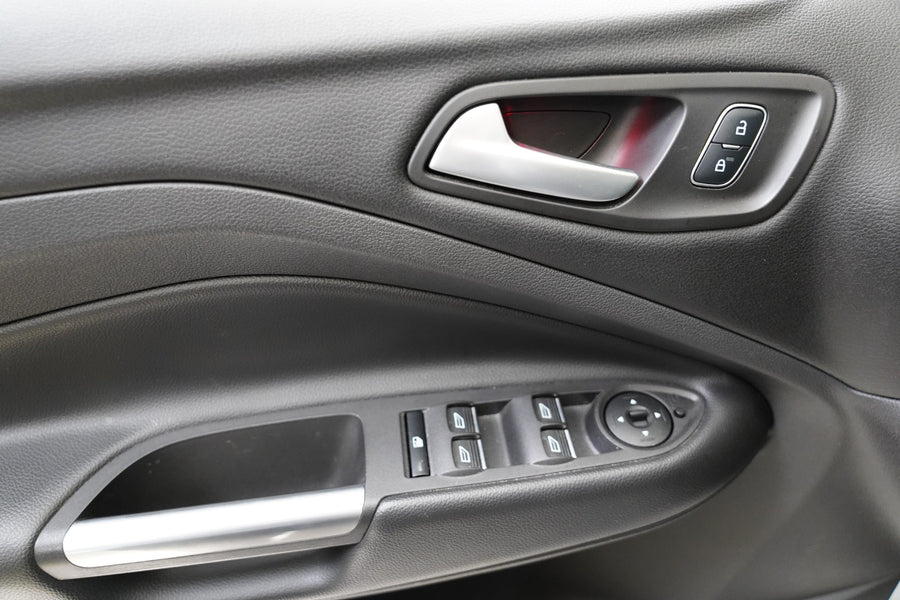 Ford Kuga 1.5 EcoBoost 110 kW Titanium – foto 12