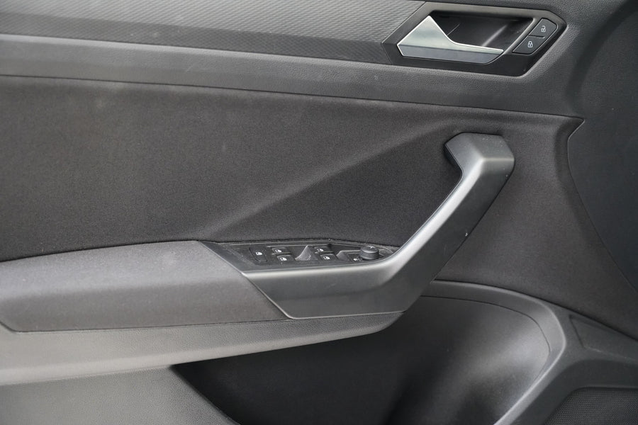 Volkswagen T-Roc 1.0 TSI 85 kW – foto 12