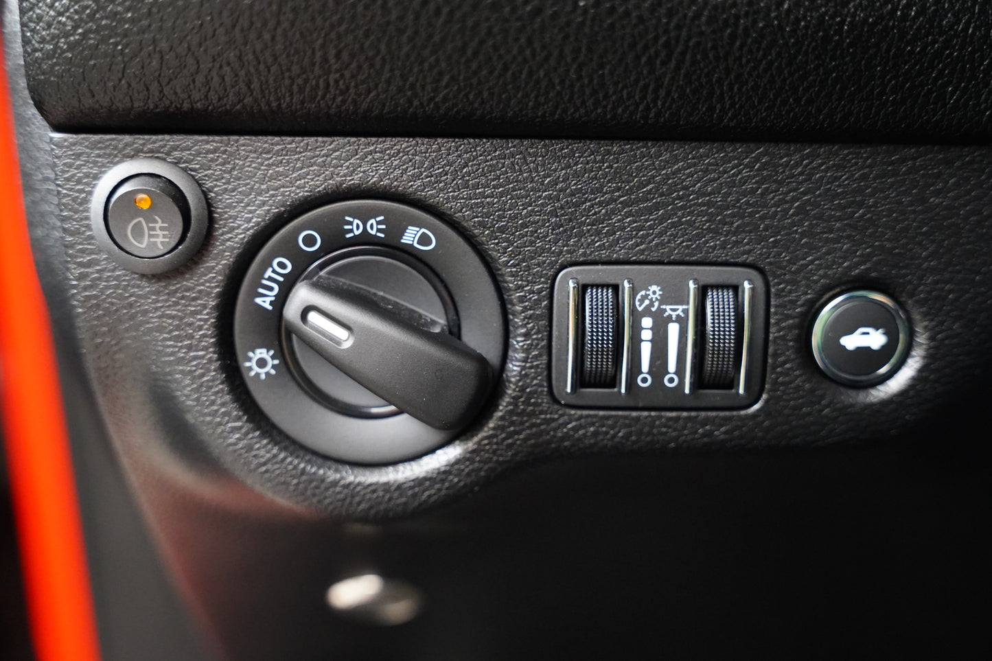 Dodge Challenger 6.2 V8 HEMI 535kW Supercharger