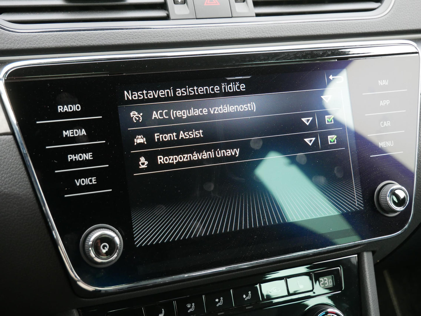 Škoda Superb 2.0 TDI 147 kW Sportline