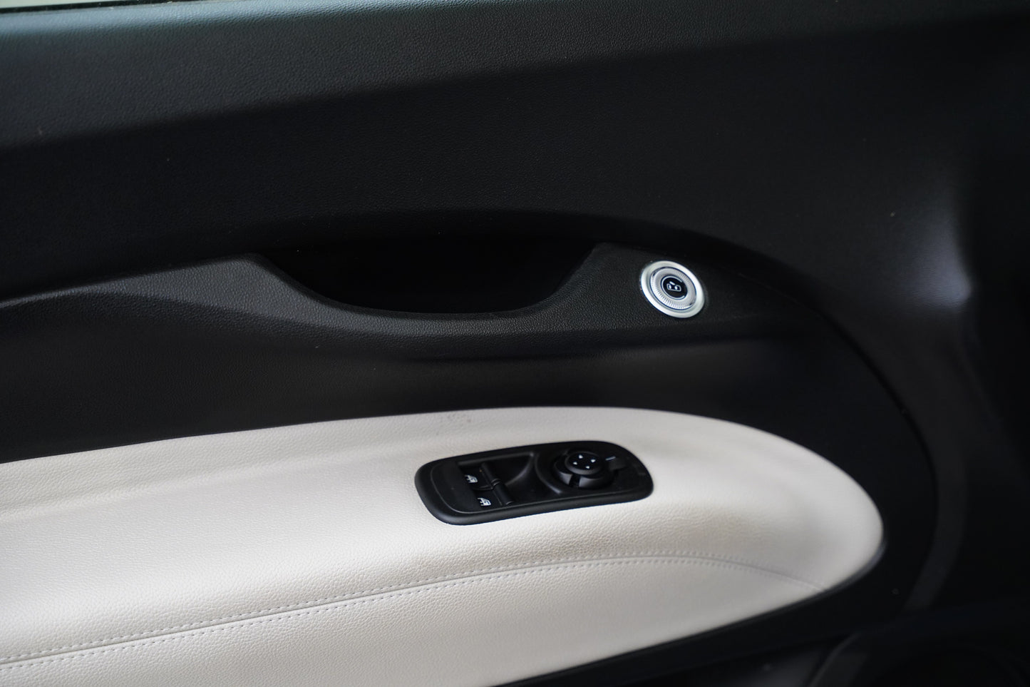 Fiat 500e 42 kWh 87 kW La Prima