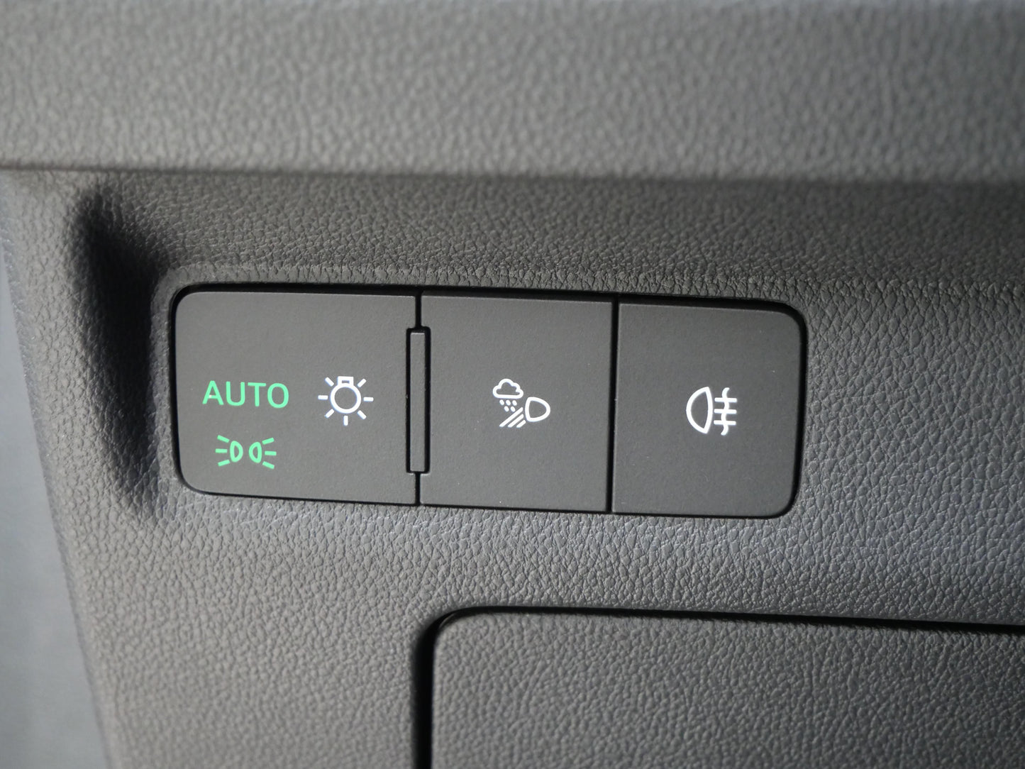 Škoda ENYAQ iV 80X 195/82 E1A