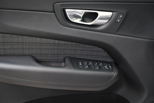 Volvo XC60 2.0 D 145 kW – foto 12