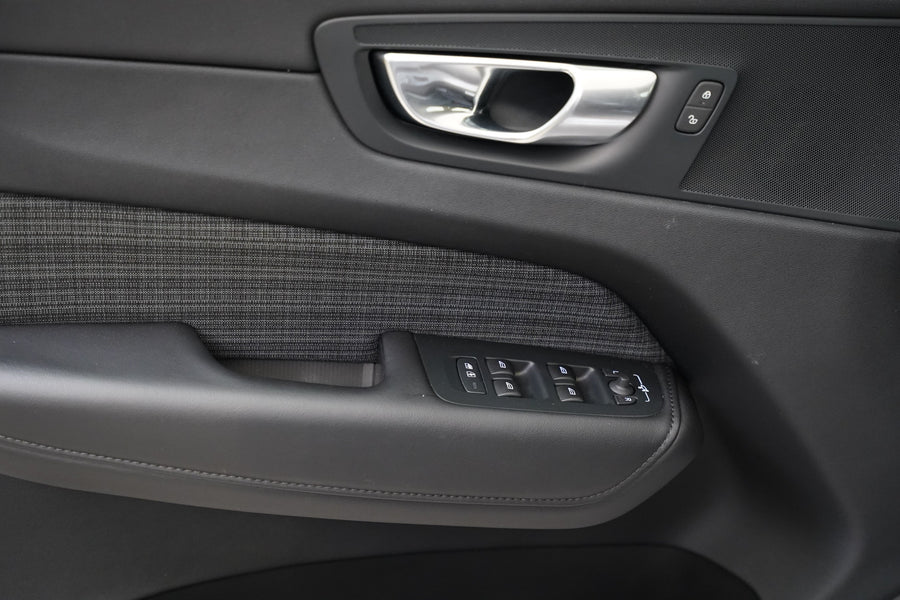 Volvo XC60 2.0 D 145 kW – foto 12