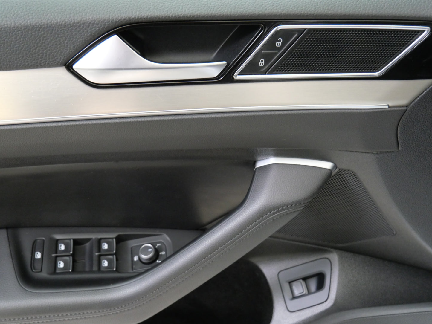 Volkswagen Passat 1.8 TSI 132 kW DSG Highline