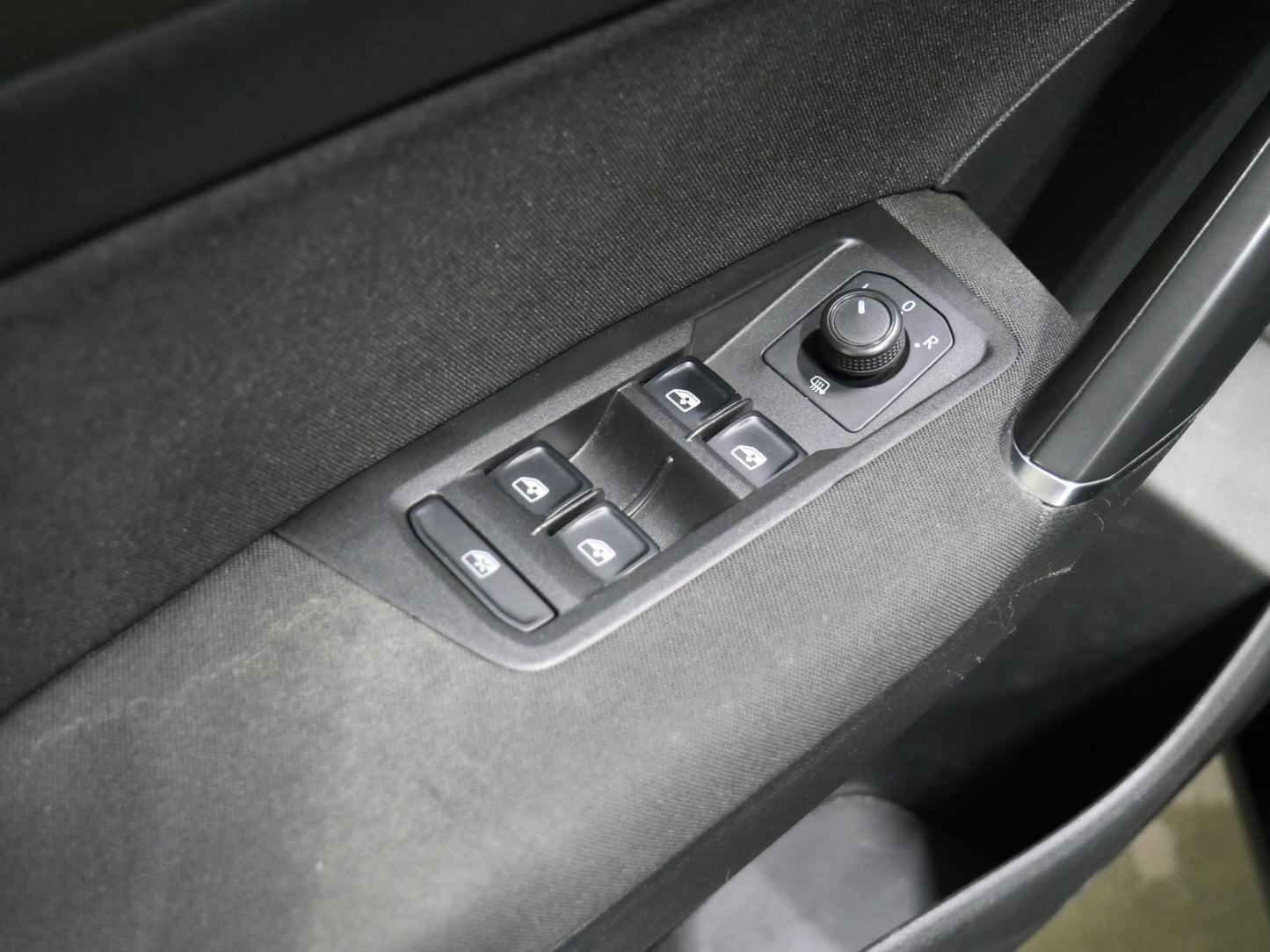 Volkswagen Touran 2.0 TDI 110 kW DSG Join