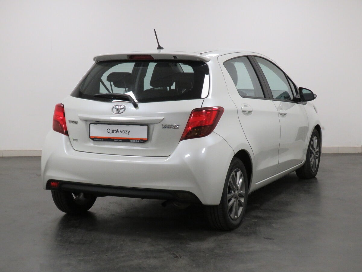 Toyota Yaris 1.0 VVT-i 51 kW Trend