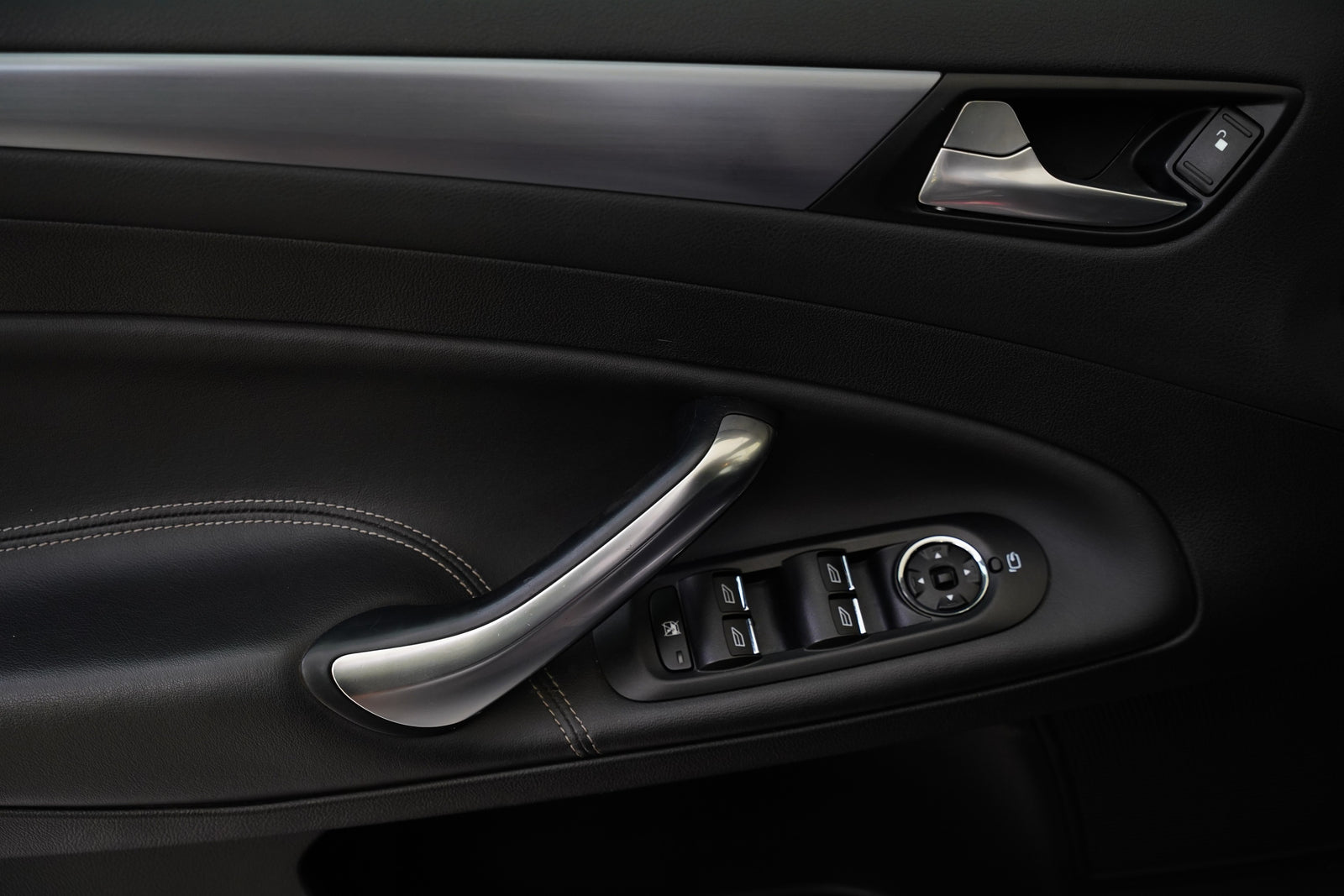 Ford Mondeo 2.2 TDCi 147 kW Titanium – foto 12
