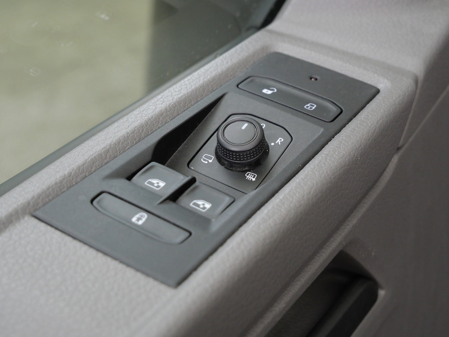 Volkswagen Caravelle 2.0 TDI 110kW Comfortline Long