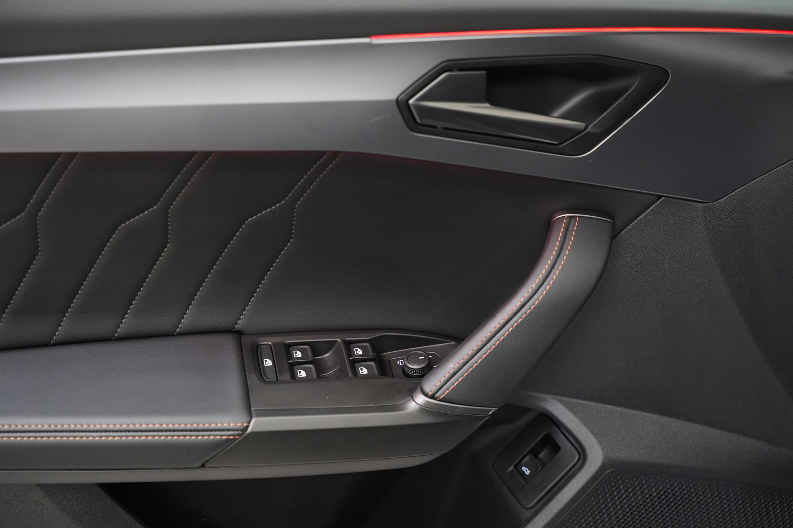 Cupra Formentor 2.0 TSI 228 kW DSG 4Drive VZ – foto 12