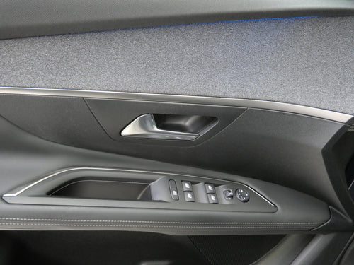 Peugeot 3008 1.2 PureTech 96 kW Allure – foto 12