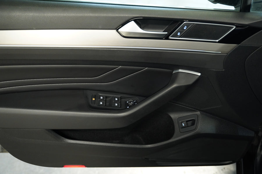 Volkswagen Passat 2.0 TDI 176 kW Elegance – foto 12
