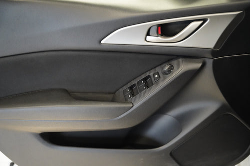 Mazda 3 1.5 Skyactiv-G 74 kW – foto 12