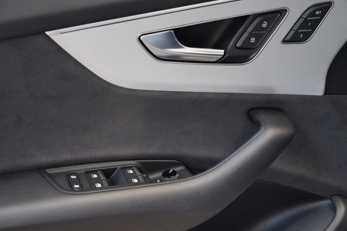 Audi Q8 3,0 TDi 210 kW S-Line – foto 12