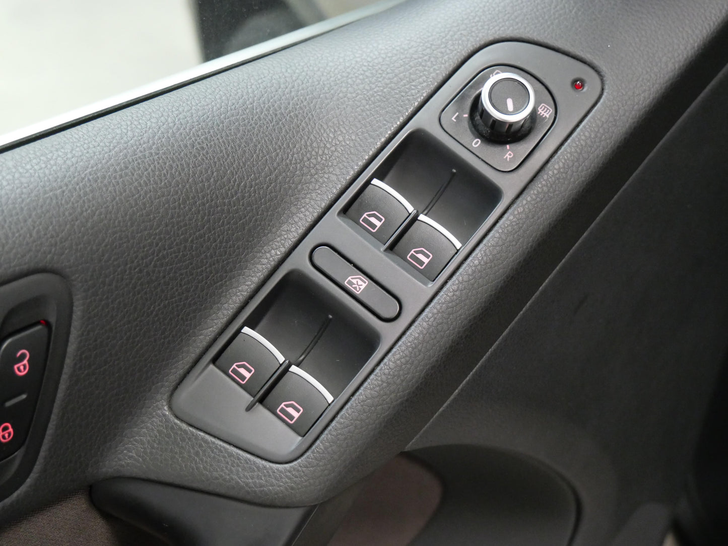 Volkswagen Tiguan 1.4 TSI 118 kW Sport & Style