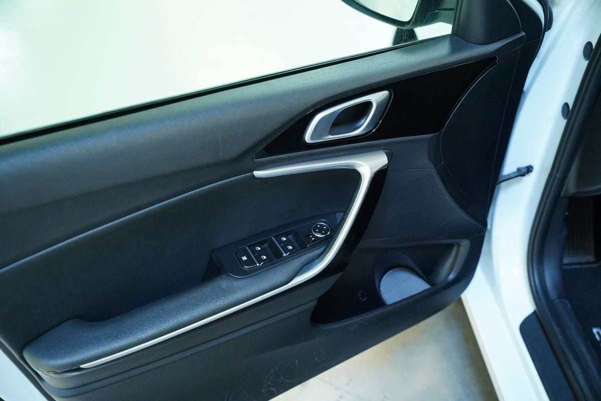 Kia Ceed 1.6 GDI 100 kW Vision – foto 12